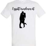 Együtt mindenen át